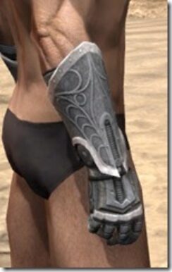 Apostle-Iron-Gauntlets-Male-Right_thumb.jpg