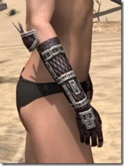 Argonian-Full-Leather-Bracers-Female-Right_thumb.jpg
