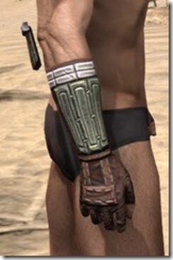 Argonian-Steel-Gauntlets-Male-Right_thumb.jpg
