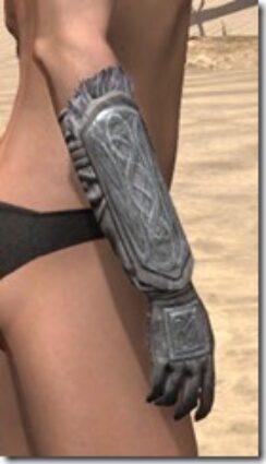 Bloodforge-Iron-Gauntlets-Female-Right_thumb.jpg