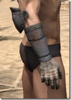 Breton-Iron-Gauntlets-Male-Right_thumb.jpg