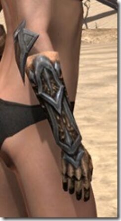 Dark-Elf-Full-Leather-Bracers-Female-Right_thumb.jpg