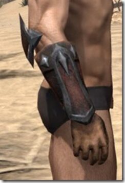 Dark-Elf-Hide-Bracers-Male-Right_thumb.jpg