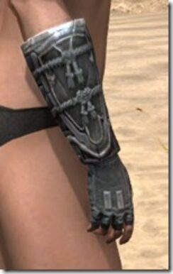 Tsaesci-Iron-Gauntlets-Female-Right_thumb.jpg