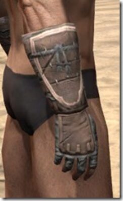 Tsaesci-Rawhide-Bracers-Male-Right_thumb.jpg