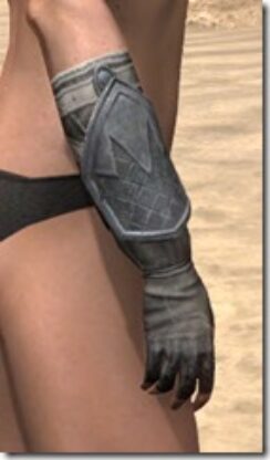 Grim-Harlequin-Iron-Gauntlets-Female-Right_thumb.jpg