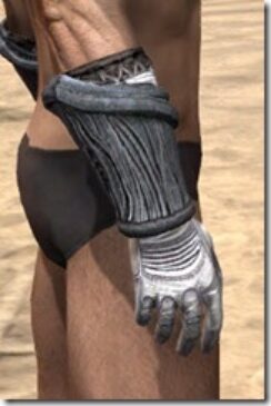 Hlaalu-Iron-Gauntlets-Male-Right_thumb.jpg