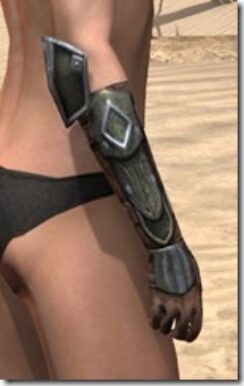 Imperial-Orichalc-Gauntlets-Female-Right_thumb.jpg