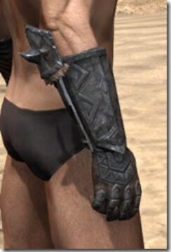 Malacath-Iron-Gauntlets-Male-Right_thumb.jpg