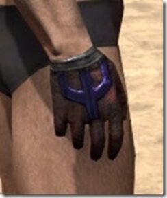Maormer-Light-Gloves-Male-Right_thumb.jpg