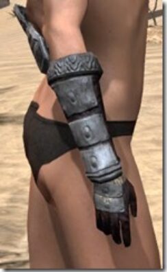 Orc-Full-Leather-Bracers-Female-Right_thumb.jpg