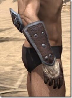 Orc-Hide-Bracers-Male-Right_thumb.jpg
