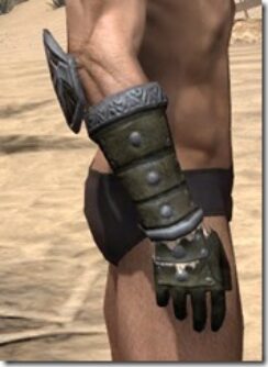 Orc-Leather-Bracers-Male-Right_thumb.jpg