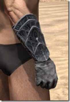 Redoran-Rawhide-Bracers-Male-Right_thumb.jpg