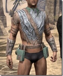 Fanged-Worm-Heavy-Cuirass-Male-Front_thumb.jpg